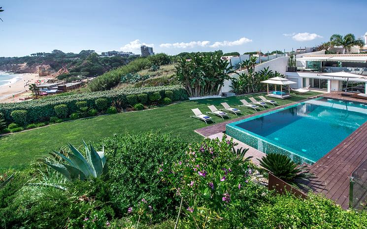 The Beach Villa