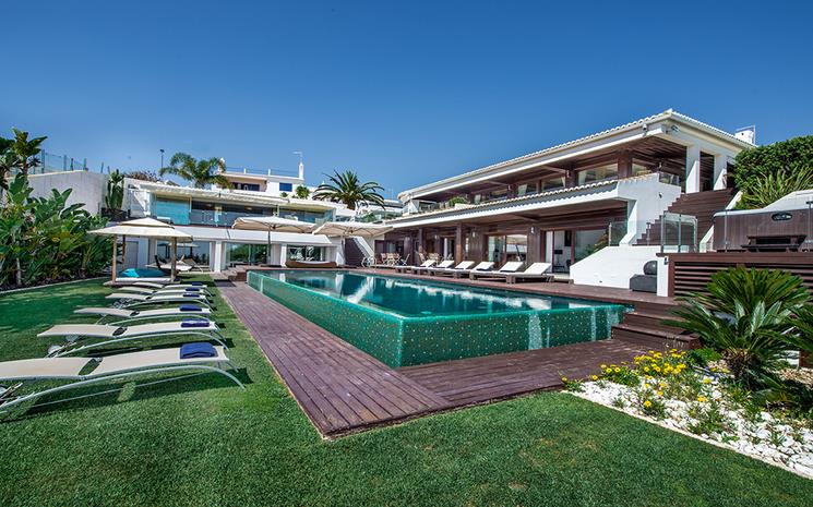 The Beach Villa