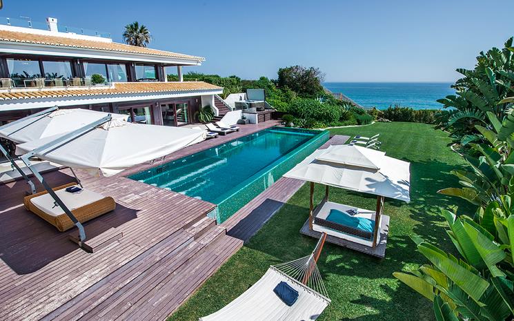 The Beach Villa