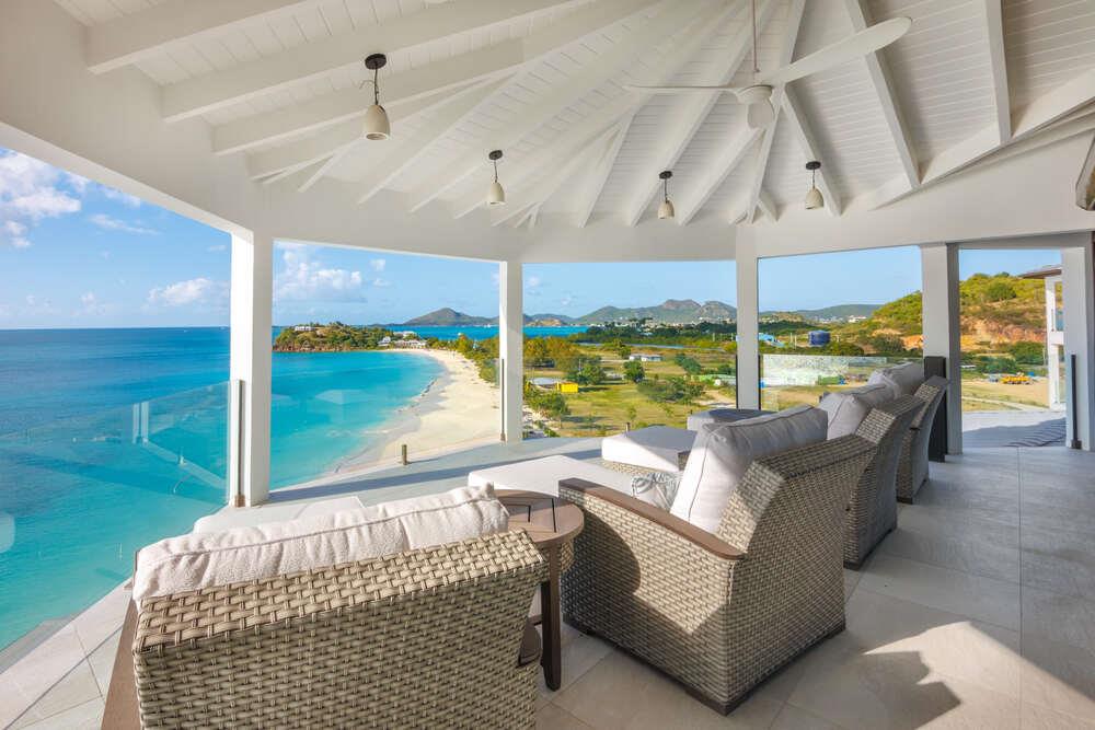 Blue Haven Rendezvous, Tamarind Hills 