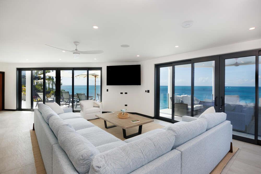 Blue Haven Rendezvous, Tamarind Hills 