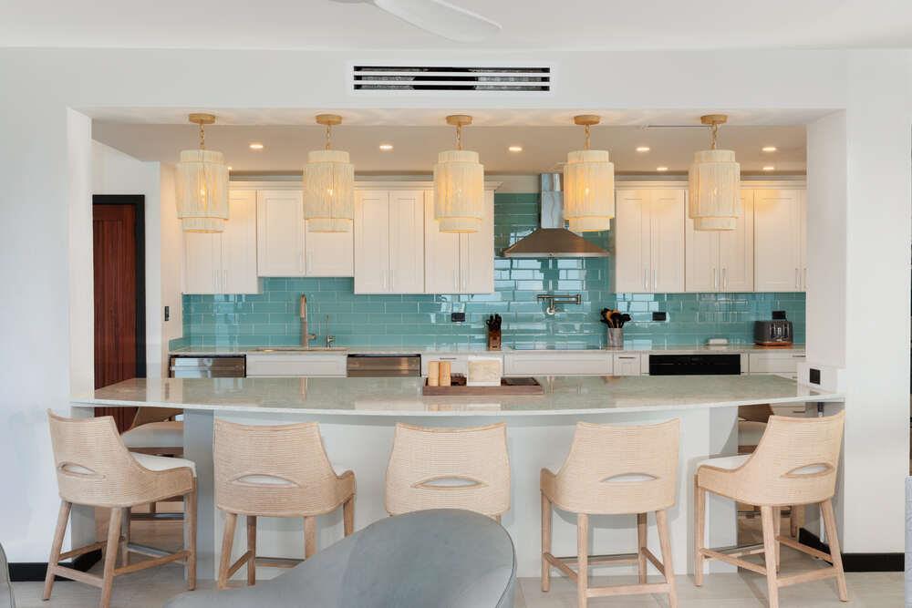 Blue Haven Rendezvous, Tamarind Hills 