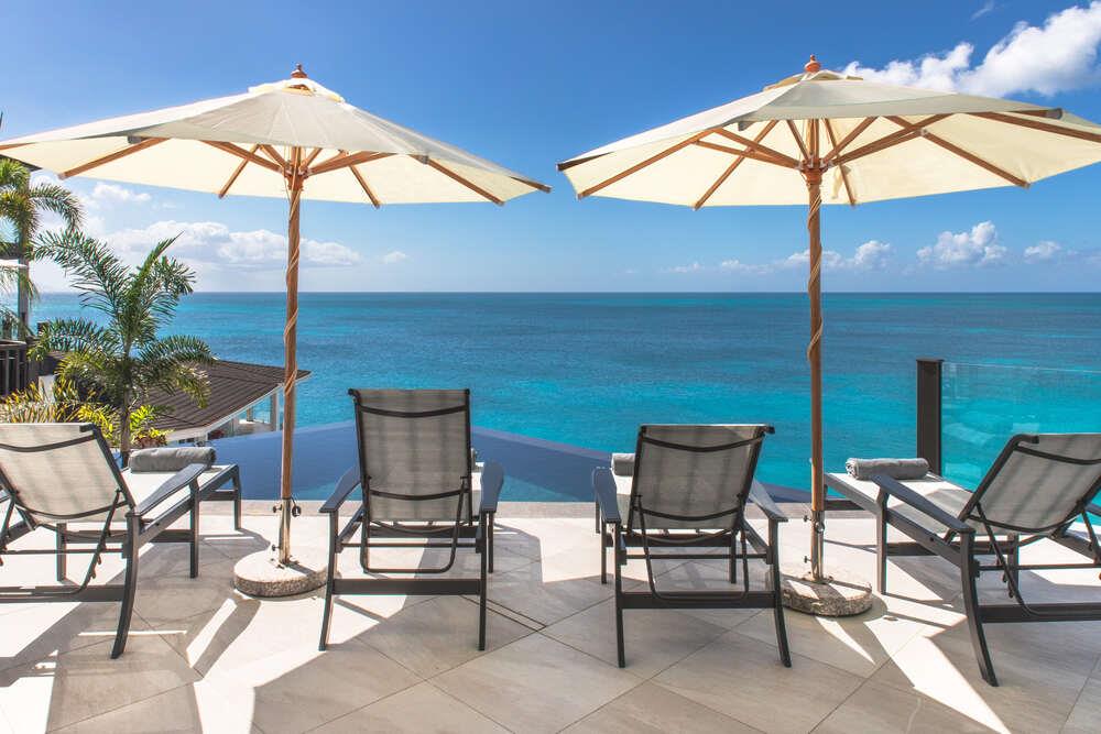 Blue Haven Rendezvous, Tamarind Hills 