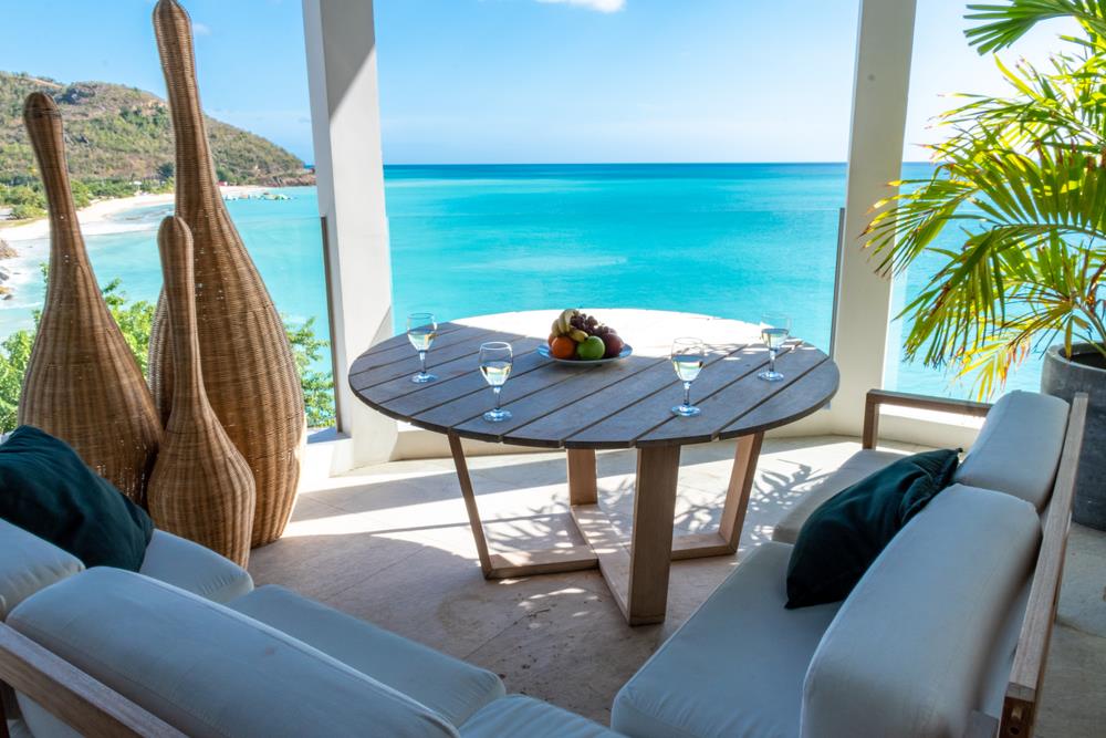 Ocean Azul, Tamarind Hills