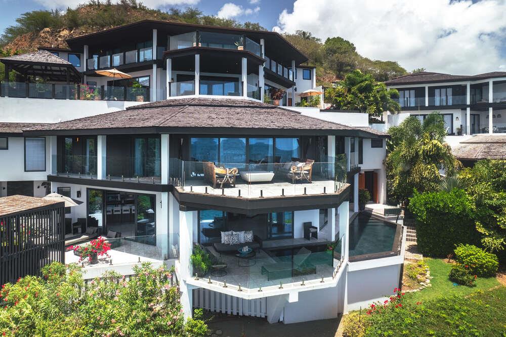 Ocean Blue, Tamarind Hills 