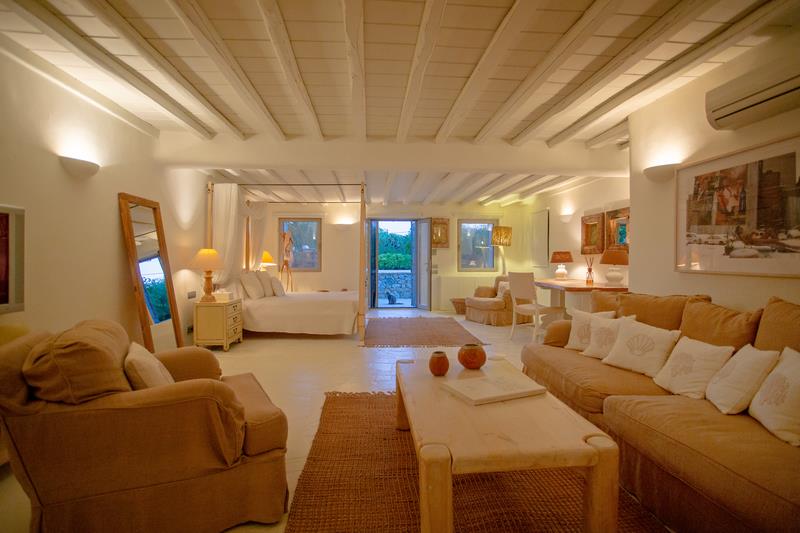 Themis Z Mykonos Resort 