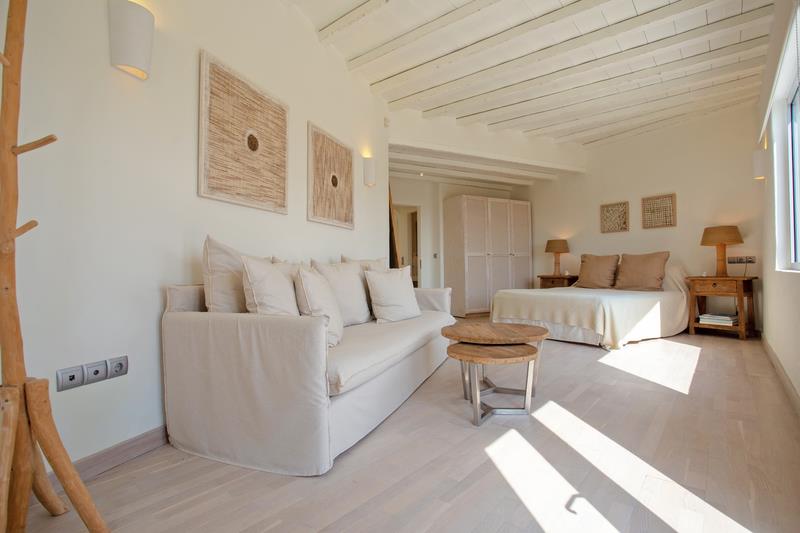 Themis Z Mykonos Resort 
