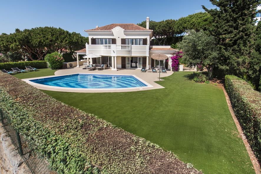Villa Azul