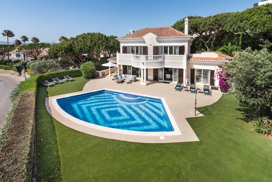 Villa Azul