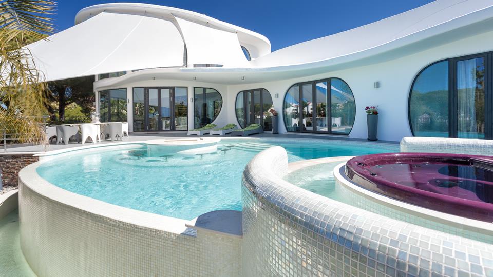 villa-img1