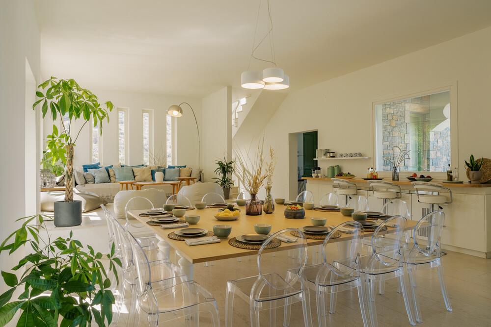 Monis Villa 1