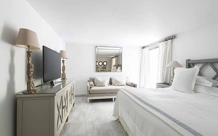 The Suites at Cheval Blanc
