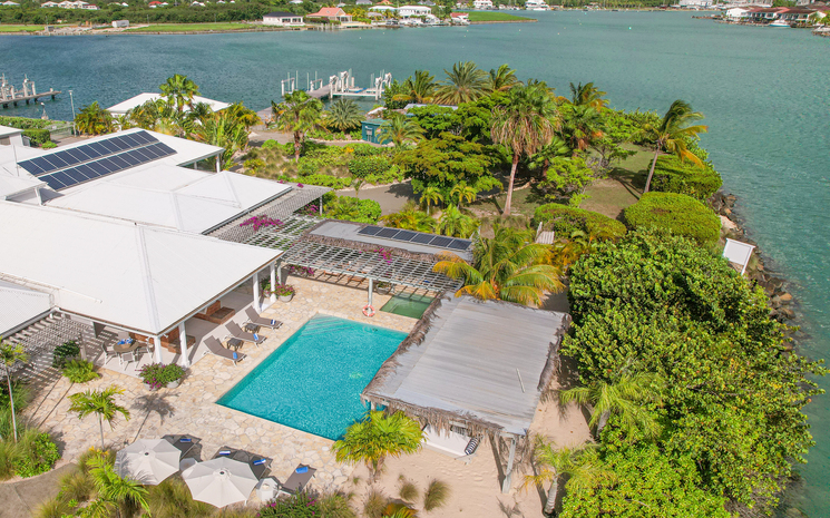 Palm Point