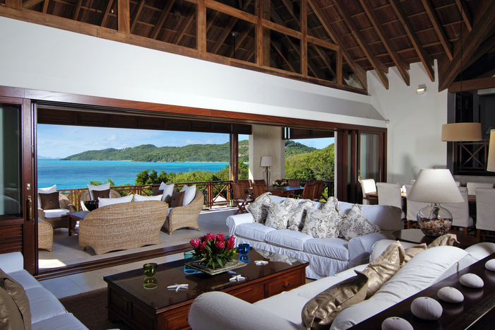 Big Blue Ocean at Canouan Estate