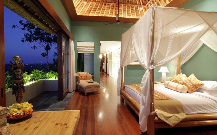 The Longhouse