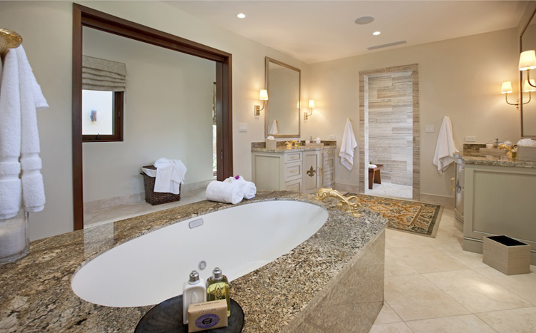 Bella Beach Villa at Oil Nut Bay
