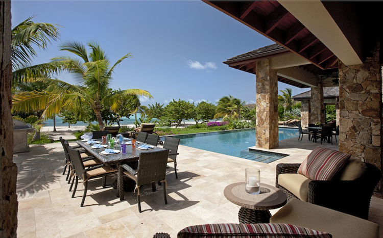 Bella Beach Villa at Oil Nut Bay