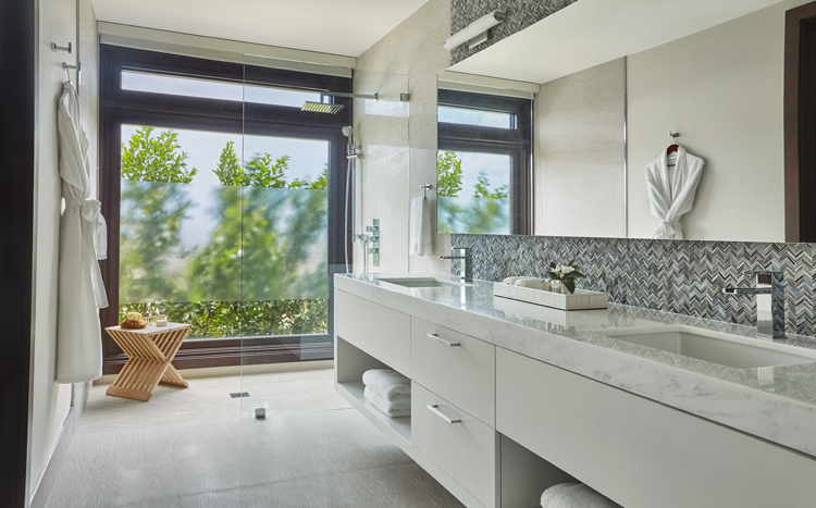 Waters Edge Ridge Villa at Oil Nut Bay