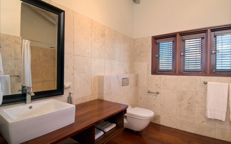 Turtle Bay House
