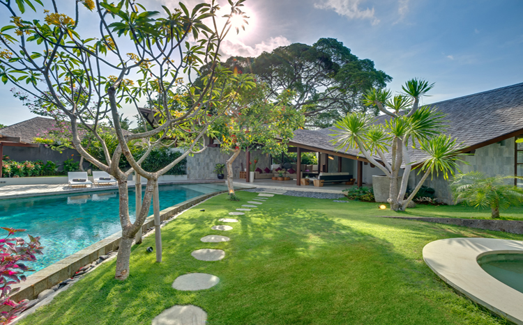 The Layar Villas