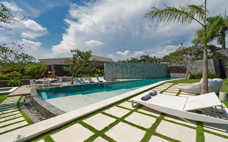 The Layar Villas