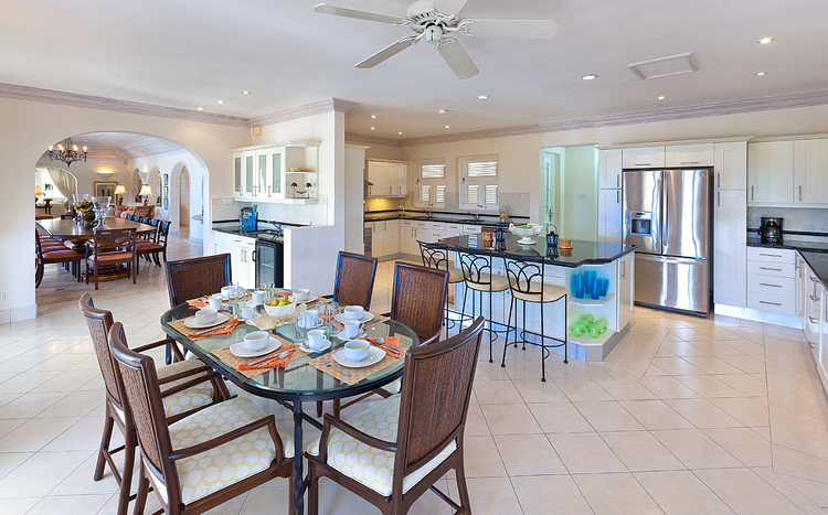 Benjoli Breeze Royal Westmoreland