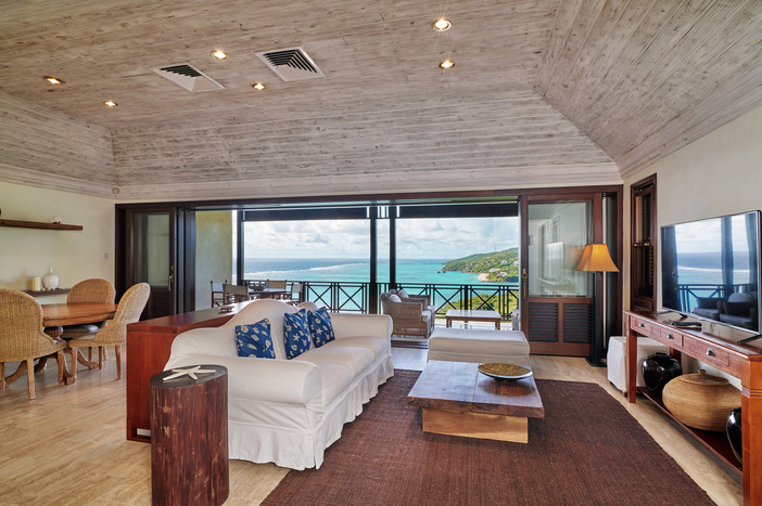Where Else at Canouan Estate