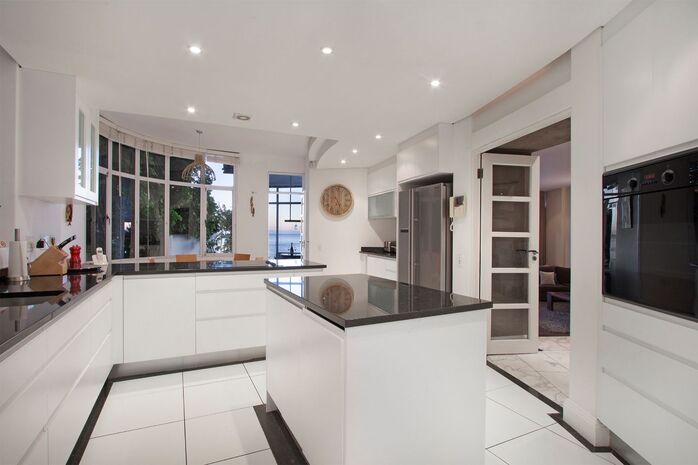Beach Villa 1 Camps Bay