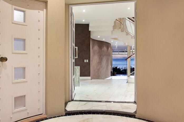 Beach Villa 1 Camps Bay