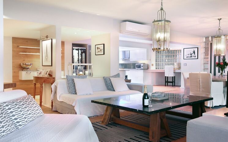 White Cliffs Penthouse