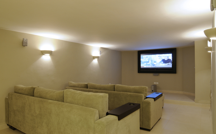 Cova Mansion