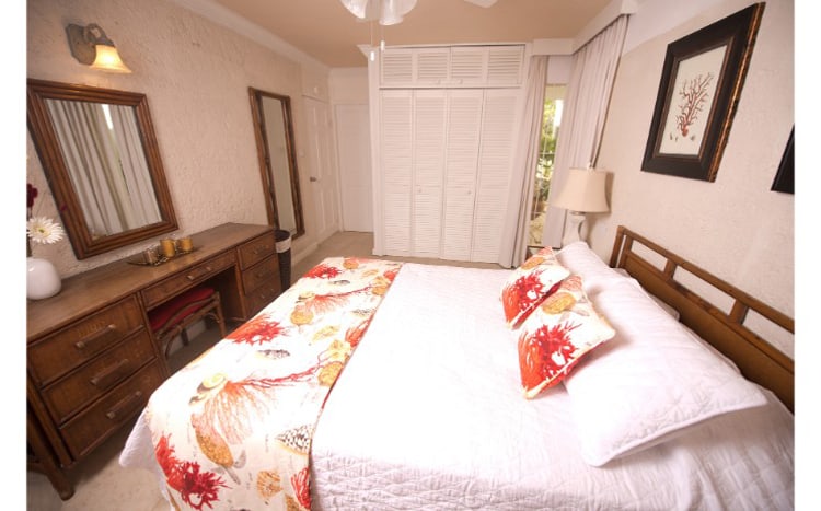 Bora Bora Beach Apartments