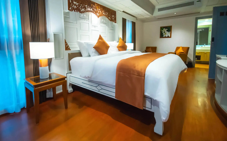 Reuan Thai Villa