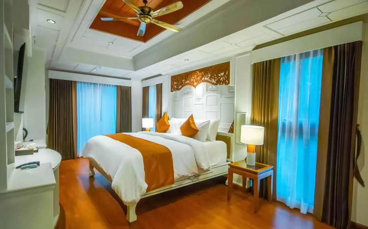 Reuan Thai Villa