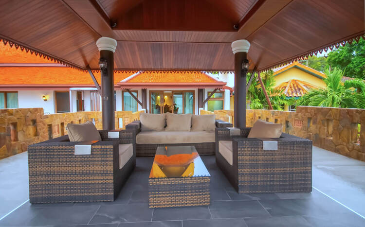 Reuan Thai Villa