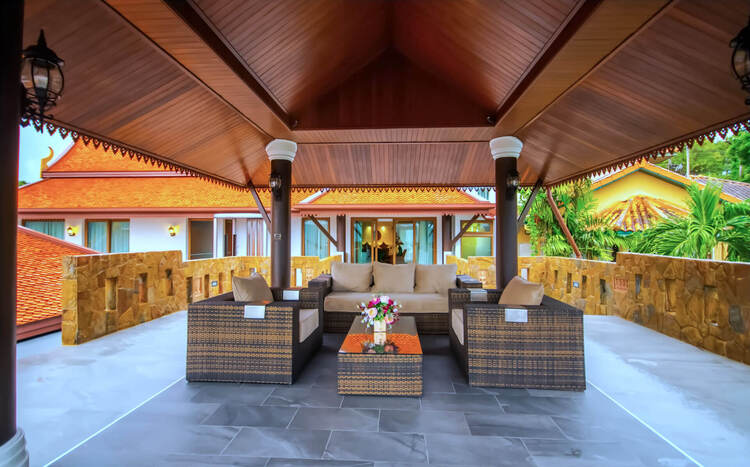 Reuan Thai Villa