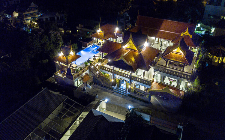 Reuan Thai Villa