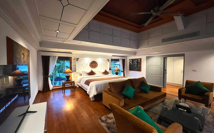 Reuan Thai Villa