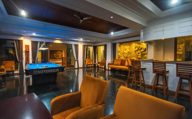 Reuan Thai Villa