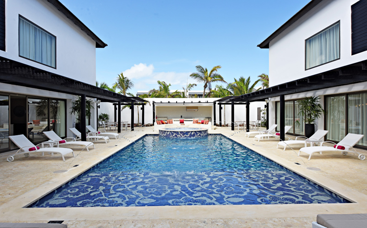 The Chic Mansion