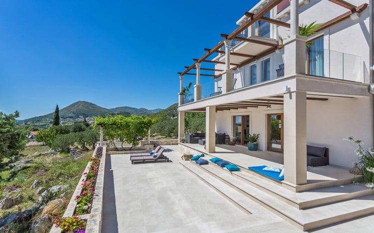 Villa Mistral