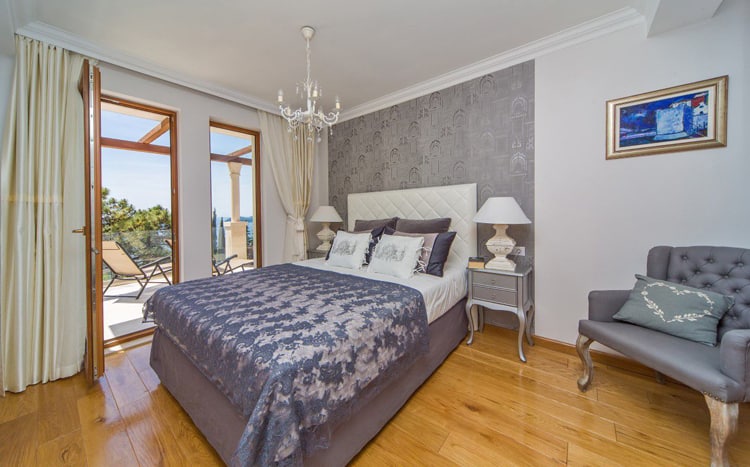 Villa Mistral