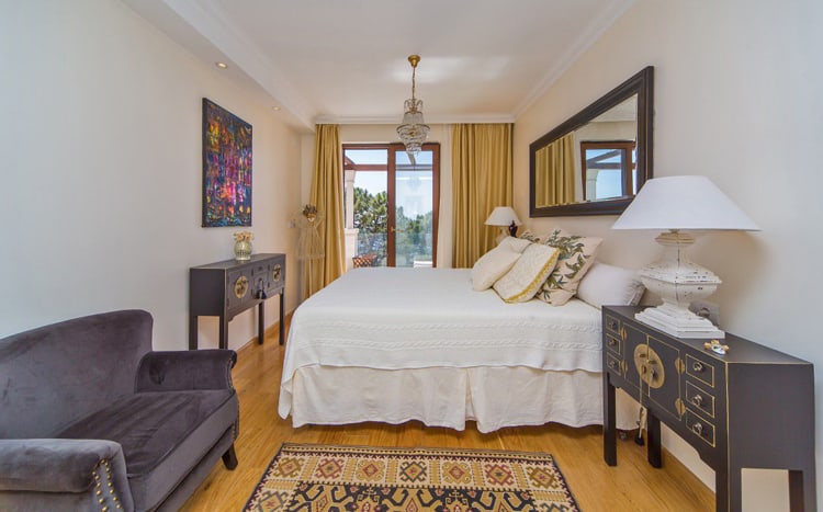 Villa Mistral