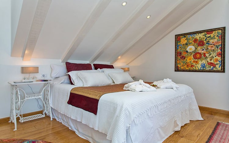 Villa Mistral