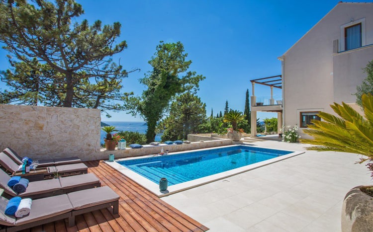 Villa Mistral