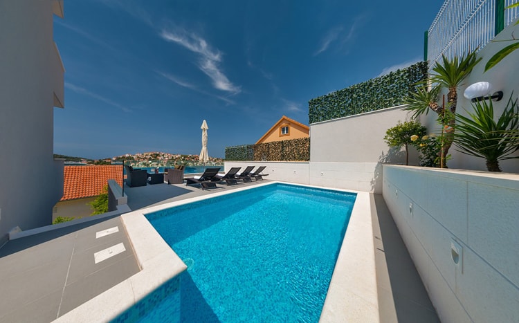 Villa Riviera