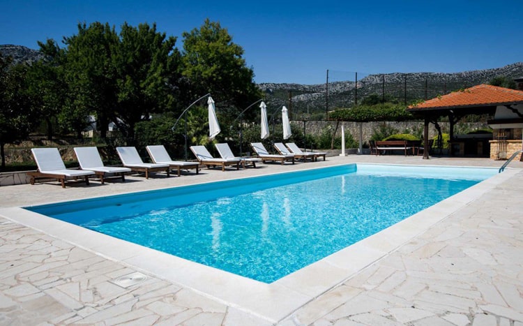 Villa Peninsula