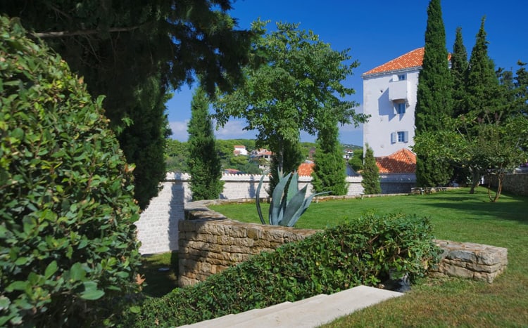 villa-img1