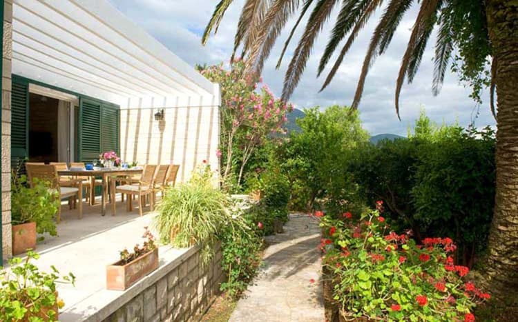 Villa Peninsula