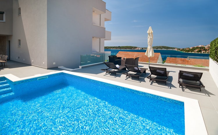 Villa Riviera